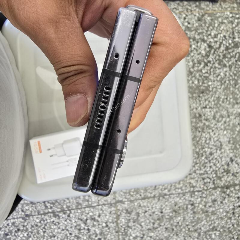 SK ����5(F946) 256G �������� ����� �˴ϴ�