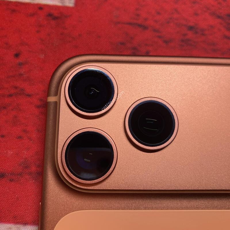 ������ 17Pro Max 256GB ������