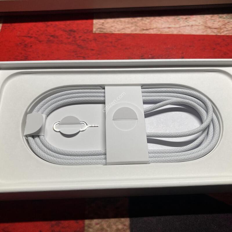 ������ 17Pro Max 256GB ������