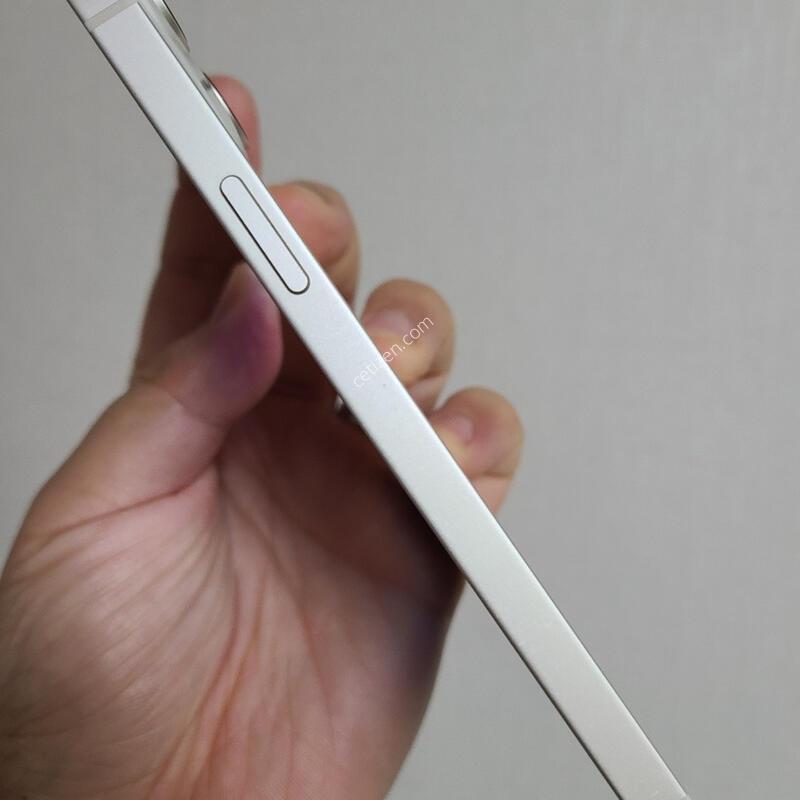 ������ 14�÷��� 256G ȭ��Ʈ ī�޶�X - 16357