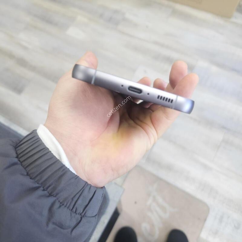 �Ｚ ������S23FE���� �Ｚ�ֽ��� �Ǹ� �߰��� ����ǰ����