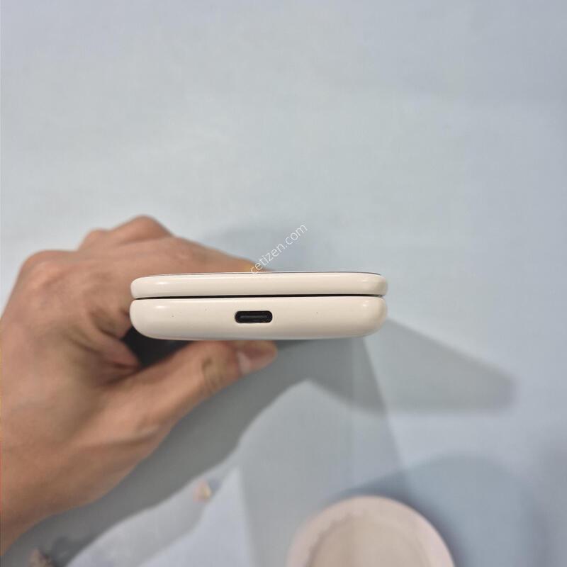 ��Ÿ������ ȭ��Ʈ S�� 32GB