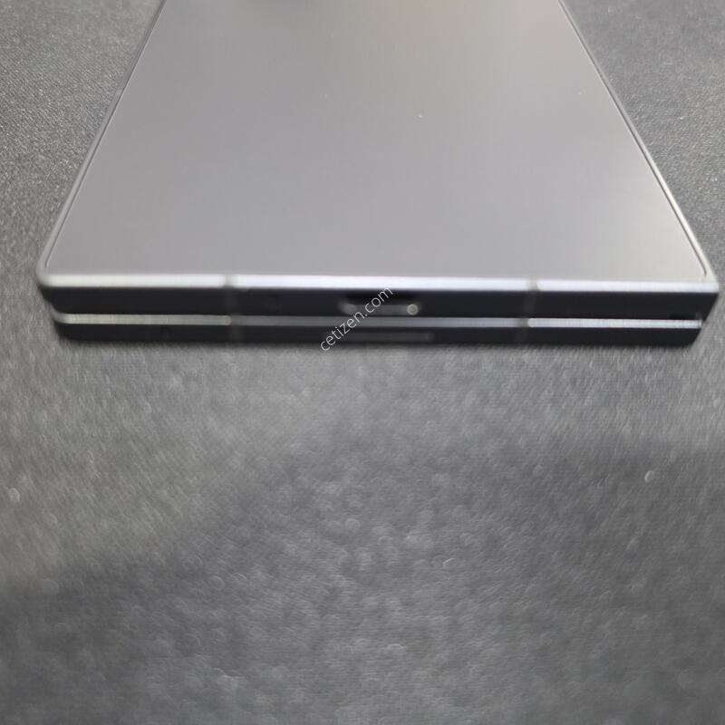 ������ Z����7 512GB ����� ����