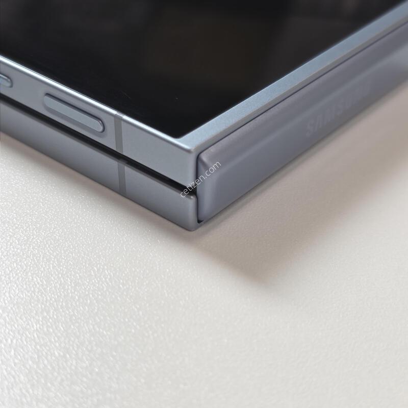 �ø�6 256GB