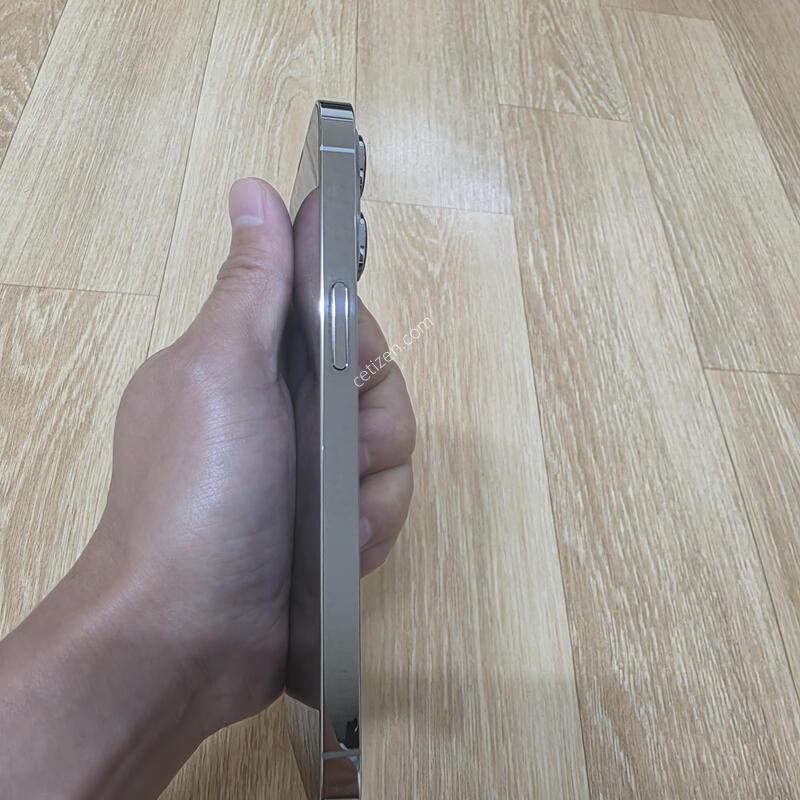 ������13���� �ǹ� [�뷮] Ǯ�ڽ� S�� ���͸�88% (������ ����)
