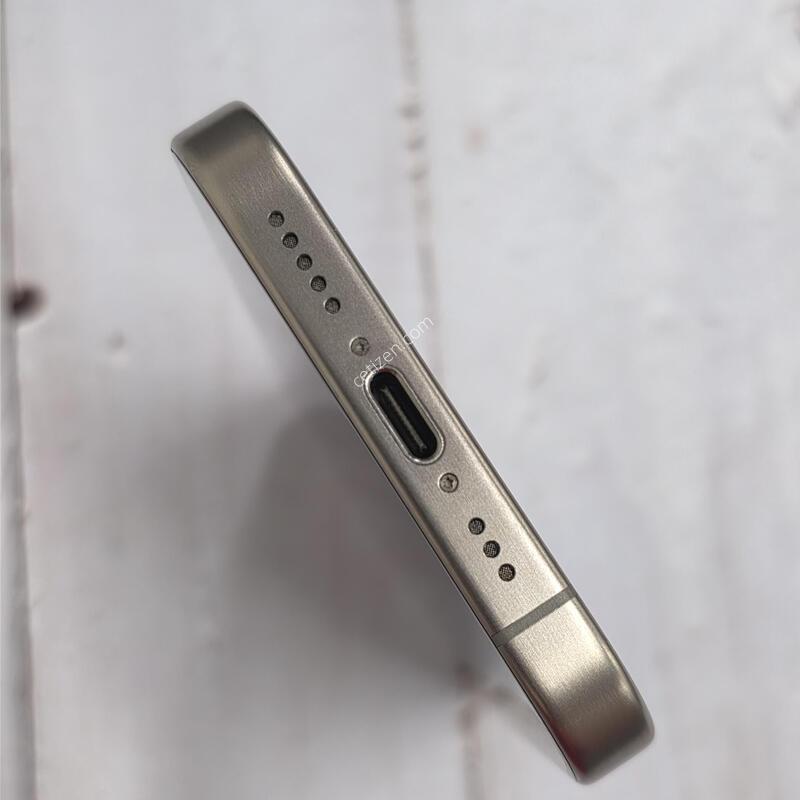 15���� 256GB