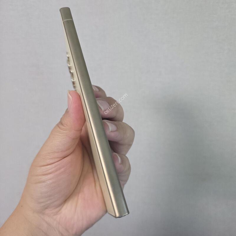 ������ S24��Ʈ�� ƼŸ�� ���ο� 512�Ⱑ SS�� �Ⱦƿ�~