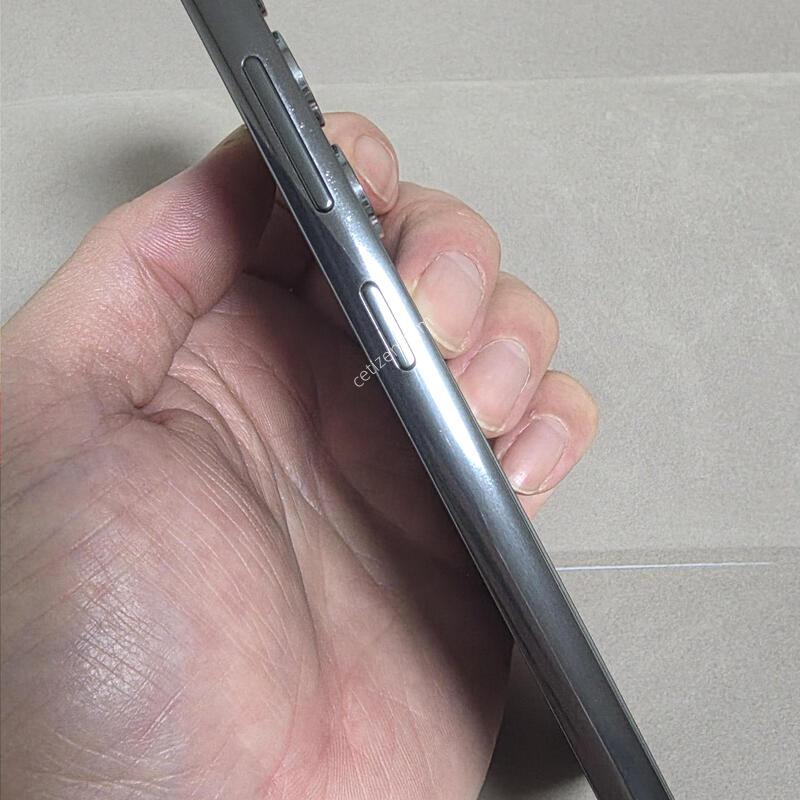 S23 512GB