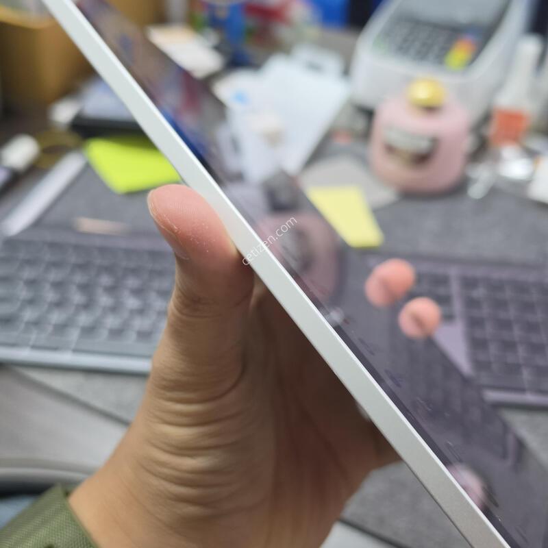 (2773)�����е忡��4 64 ��������