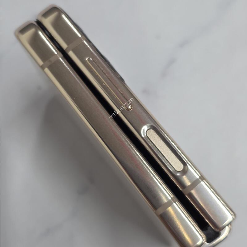 �ø�4 256GB ��ũ���