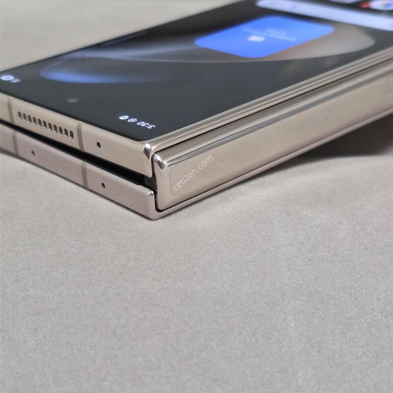 ������Z����4 256GB