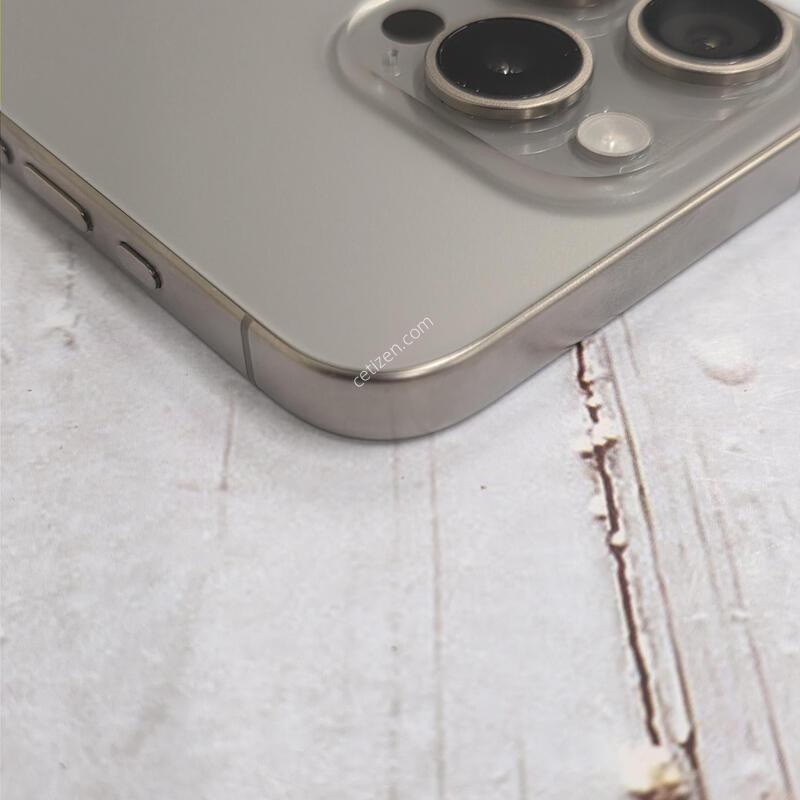 15���� 256GB