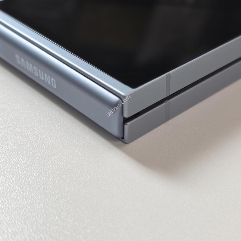 �ø�6 256GB