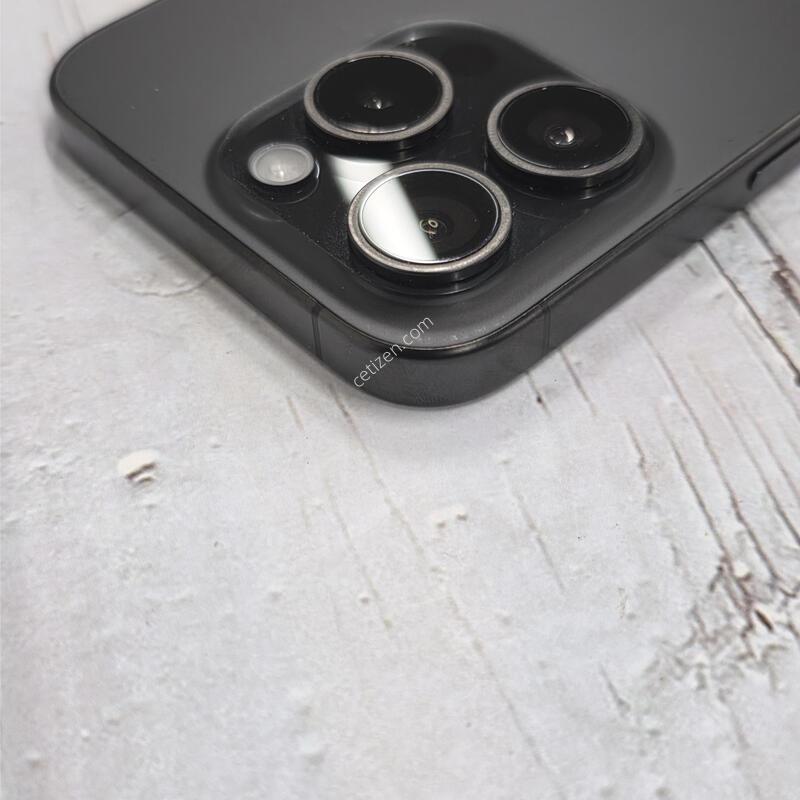 15���� 256GB