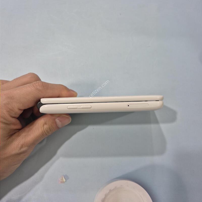 ��Ÿ������ ȭ��Ʈ S�� 32GB