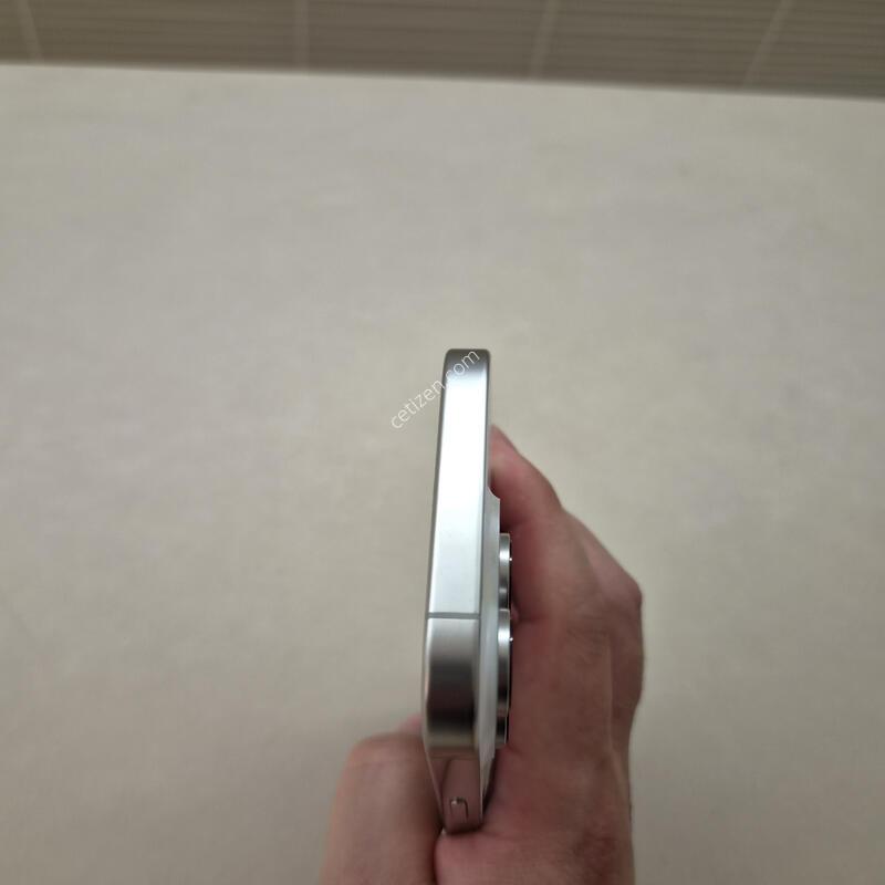 ������16���� 256 ȭ��Ʈ