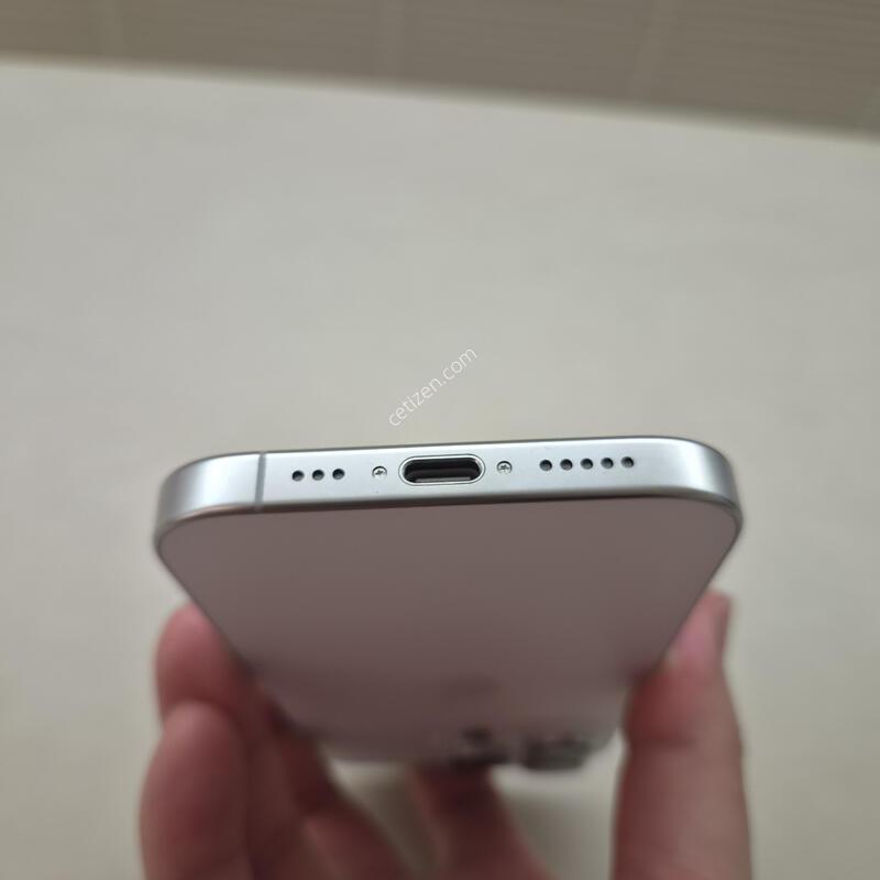 ������16���� 256 ȭ��Ʈ