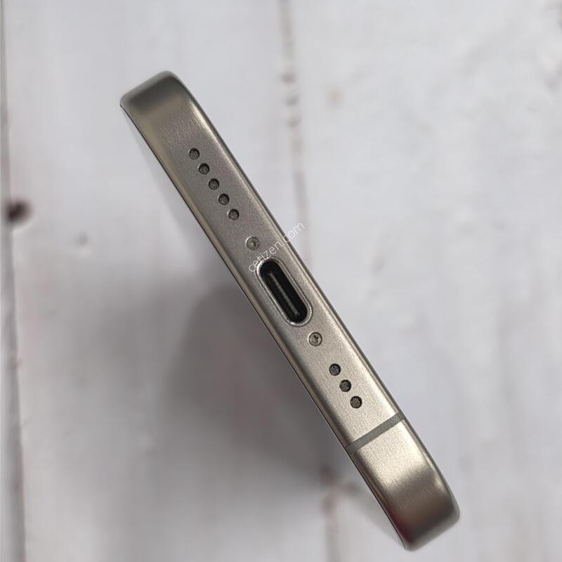 15���� 256GB