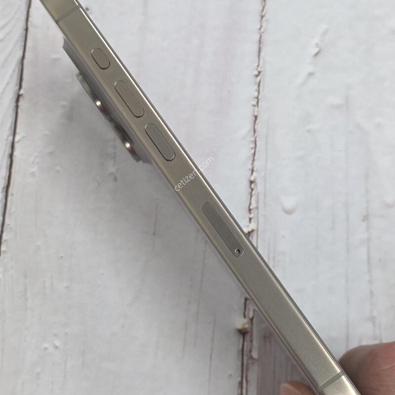 15���� 256GB