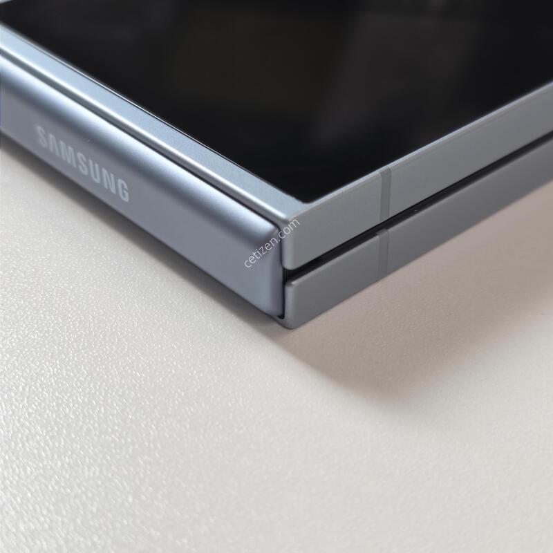 �ø�6 256GB