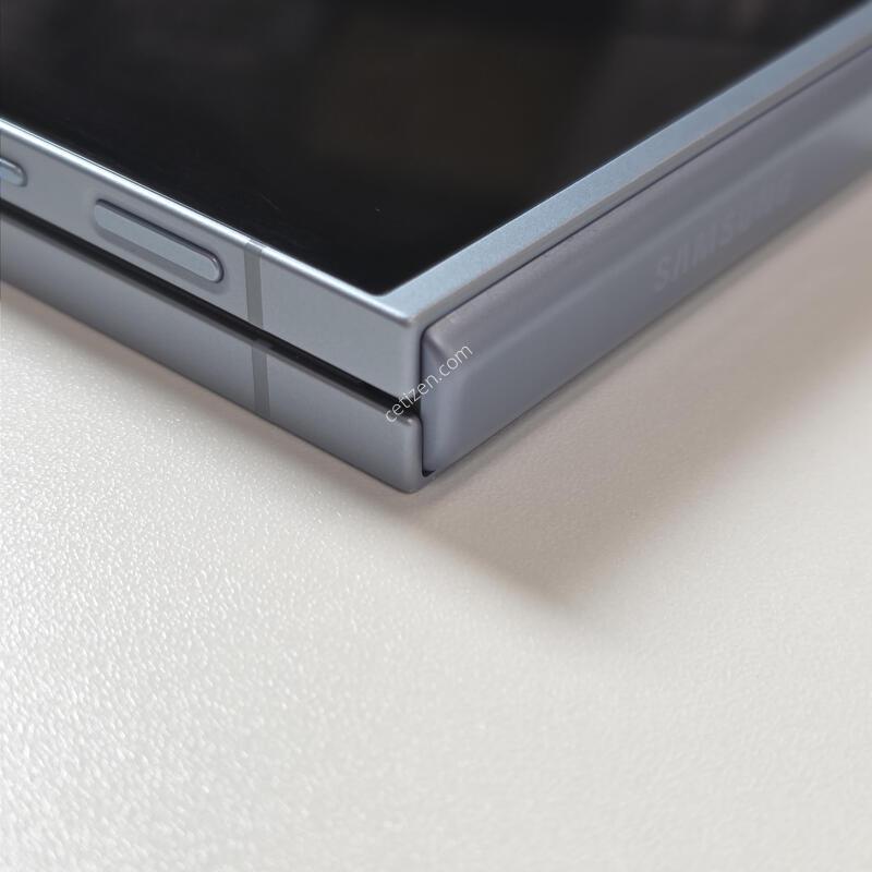 �ø�6 256GB