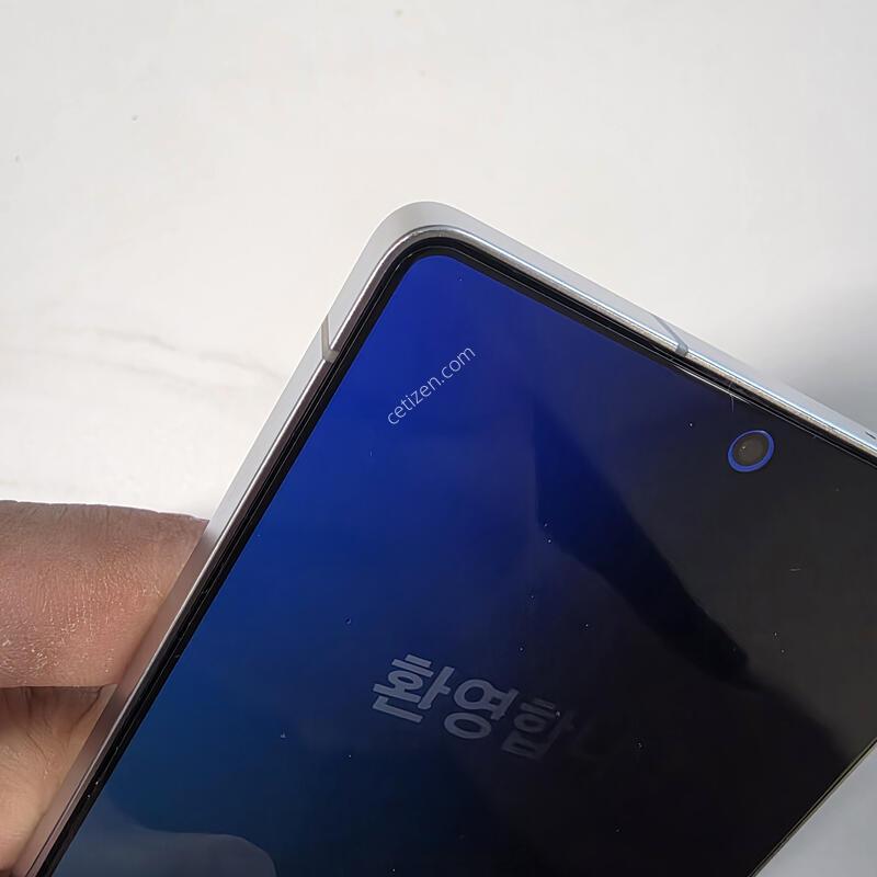 ������ S25��Ʈ�� 512GB ƼŸ�� ȭ��Ʈ �ǹ�