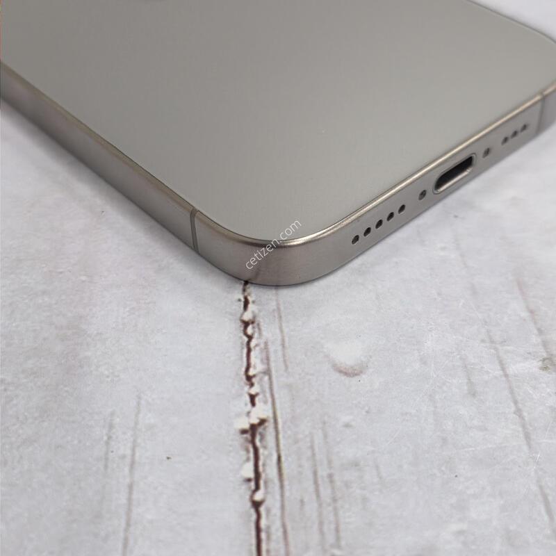 15���� 256GB