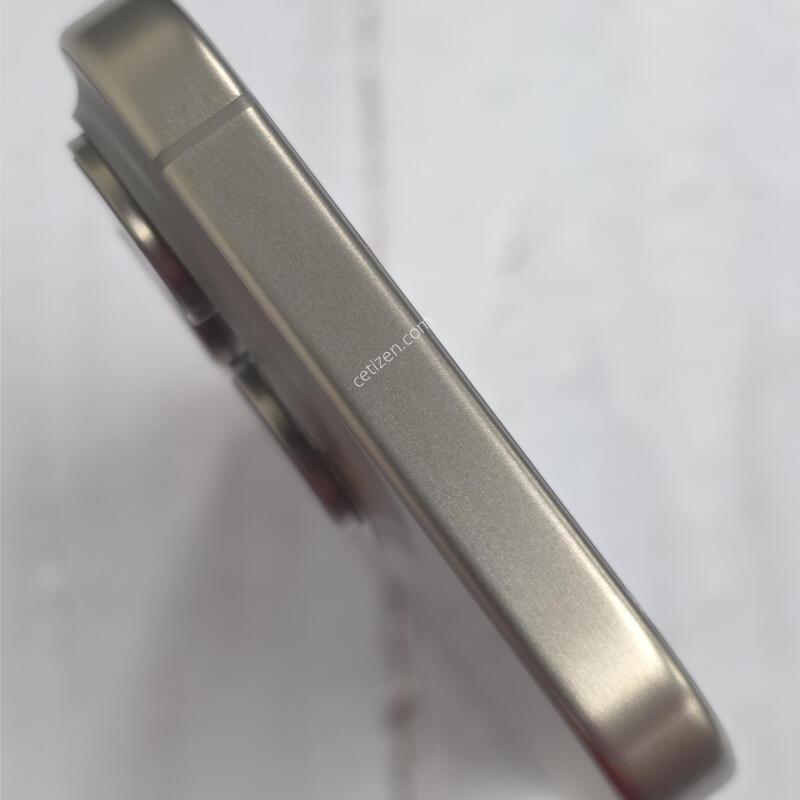 15���� 256GB
