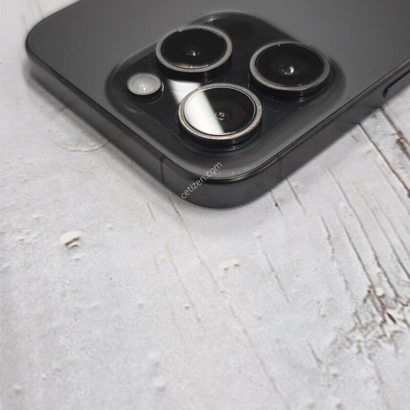 15���� 256GB