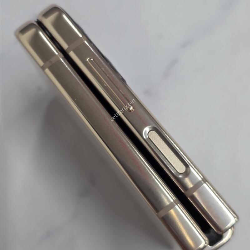�ø�4 256GB ��ũ���