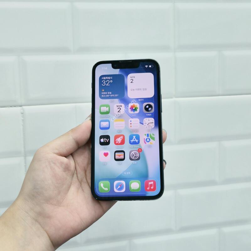 ������13�̴� 256GB ����