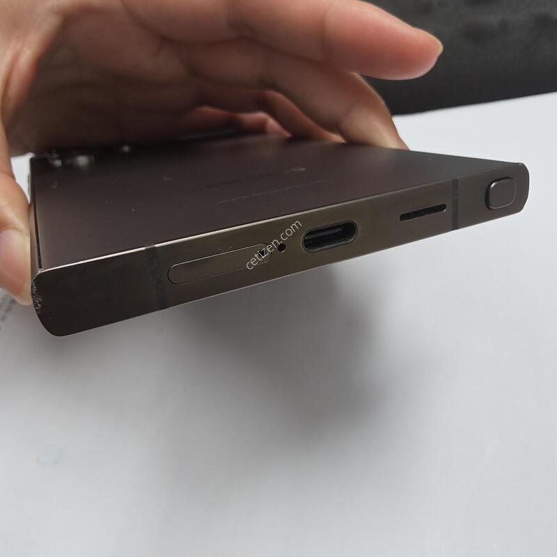 SK S24 ��Ʈ�� 512GB �˴ϴ�.