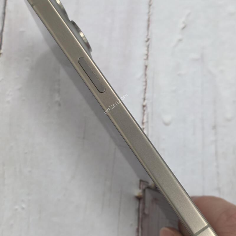 15���� 256GB