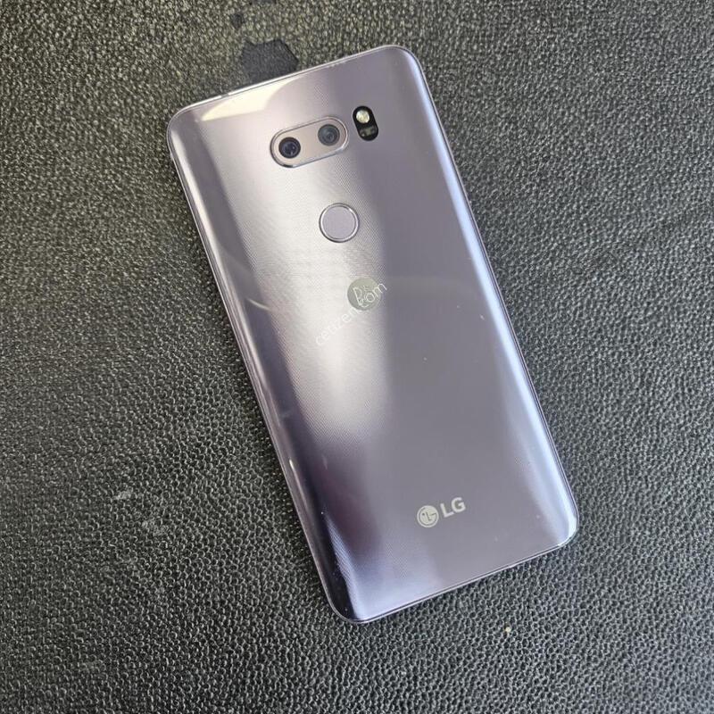 ������ ����V30S �������� �ܸ��� �߰���