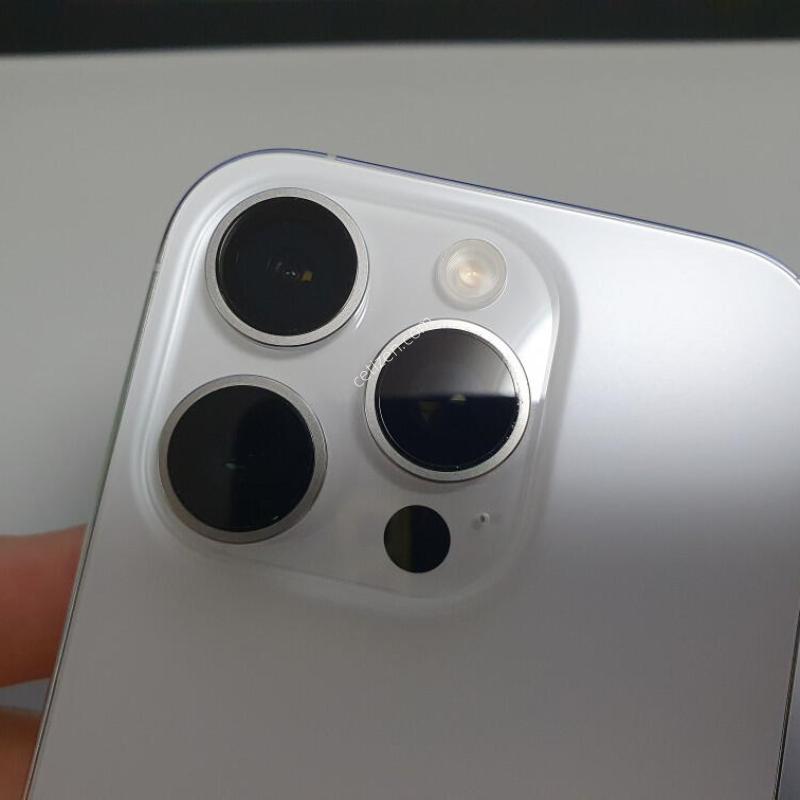 ������16 ���� / 128GB / ȭ��Ʈ / ���͸����� 91%
