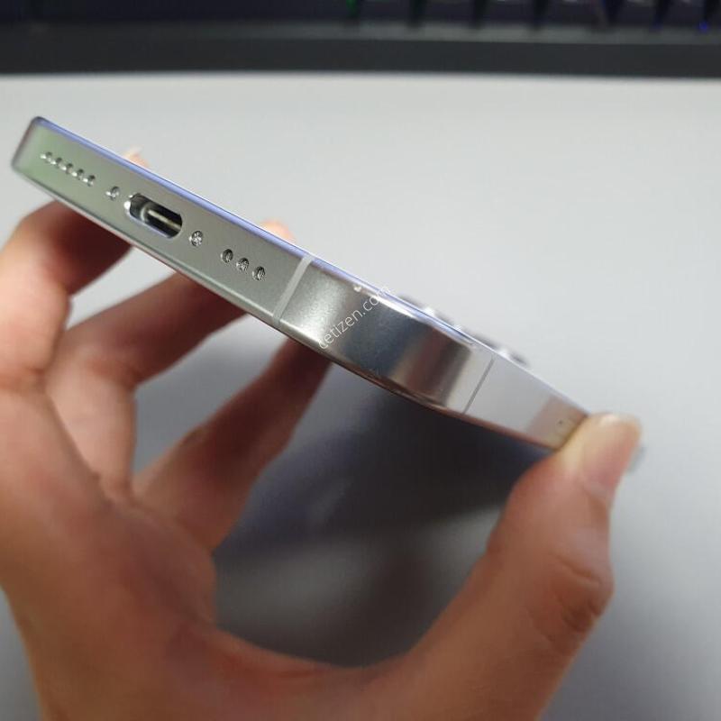 ������16 ���� / 128GB / ȭ��Ʈ / ���͸����� 91%