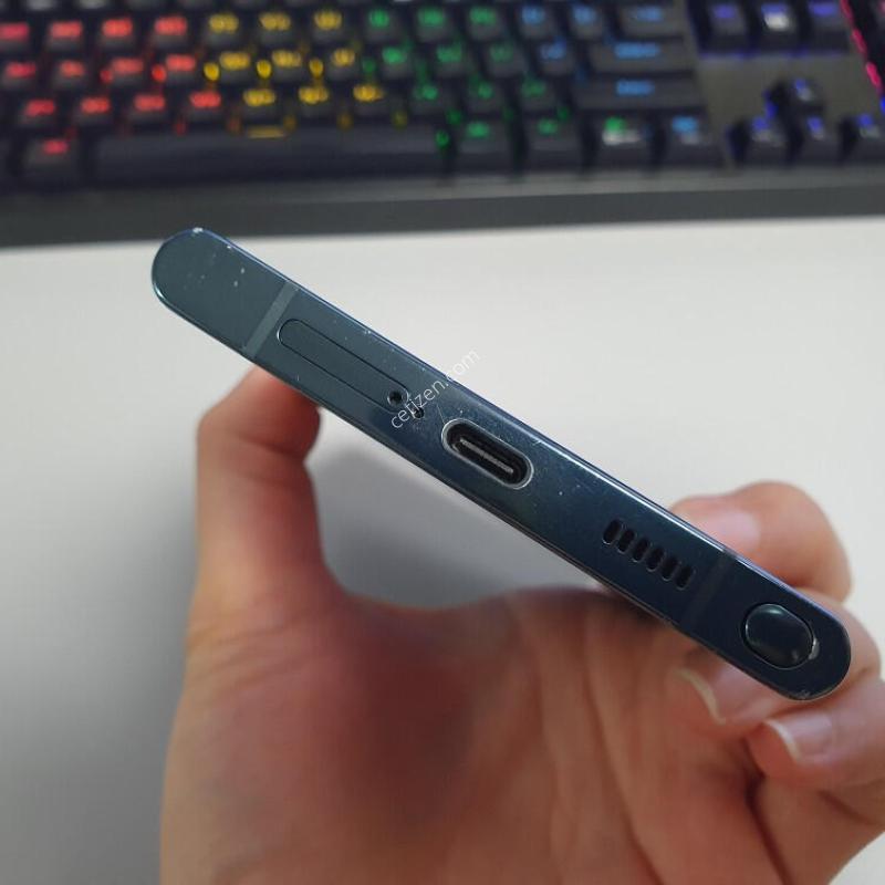 ������ S22 ��Ʈ�� / 256GB / �׸�
