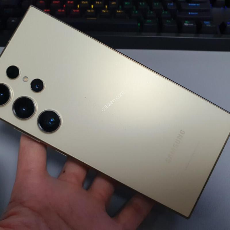 ������ S24 ��Ʈ�� / 512GB / ���ο�
