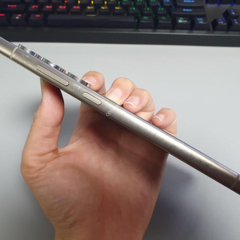������ S24 ��Ʈ�� / 256GB / ���̿÷�