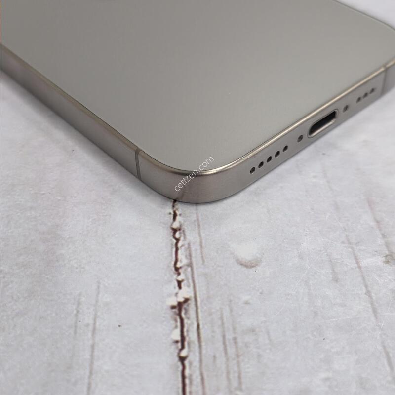 15���� 256GB