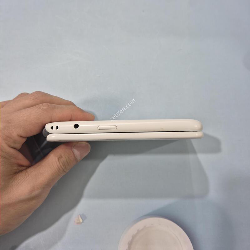 ��Ÿ������ ȭ��Ʈ S�� 32GB