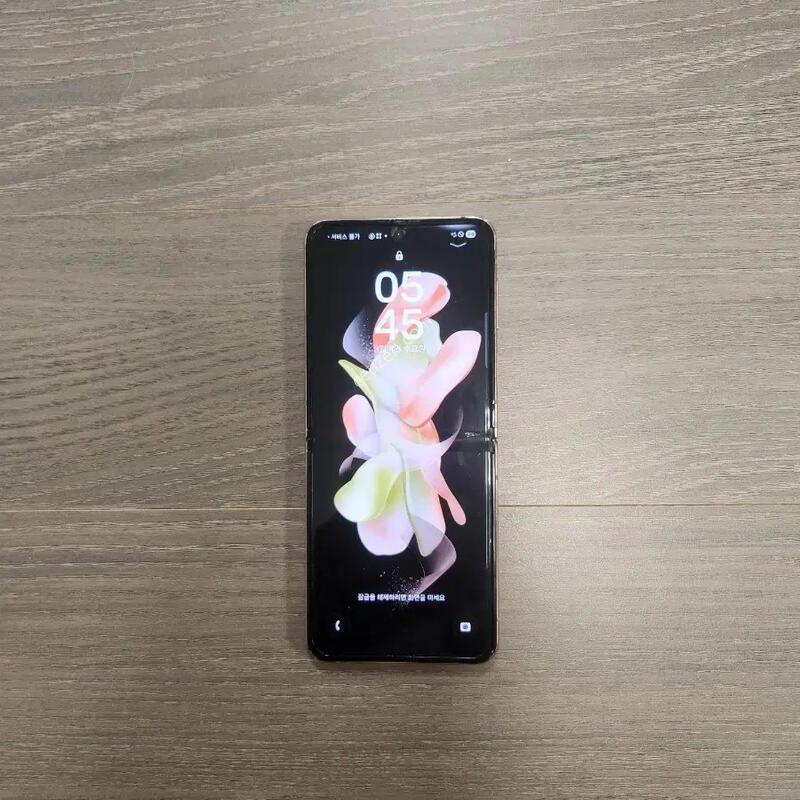������ Z�ø�4 5G 256GB ���,���� 2�� �ϰ��� �˴ϴ�