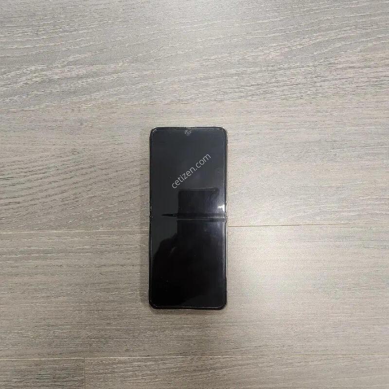 ������ Z�ø�4 5G 256GB ���,���� 2�� �ϰ��� �˴ϴ�