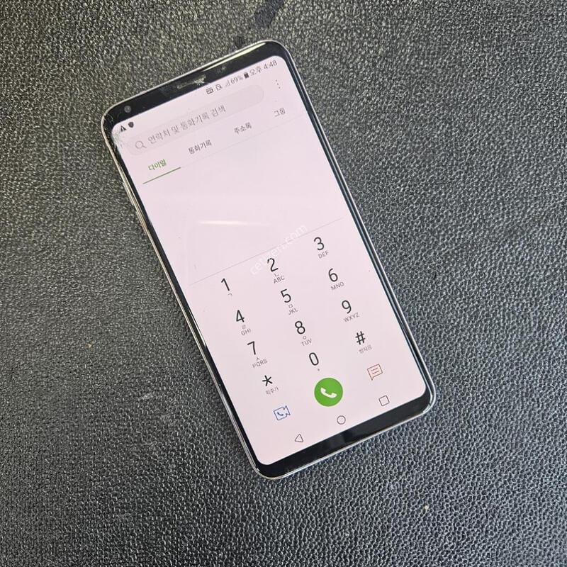 ������ ����V30S �������� �ܸ��� �߰���