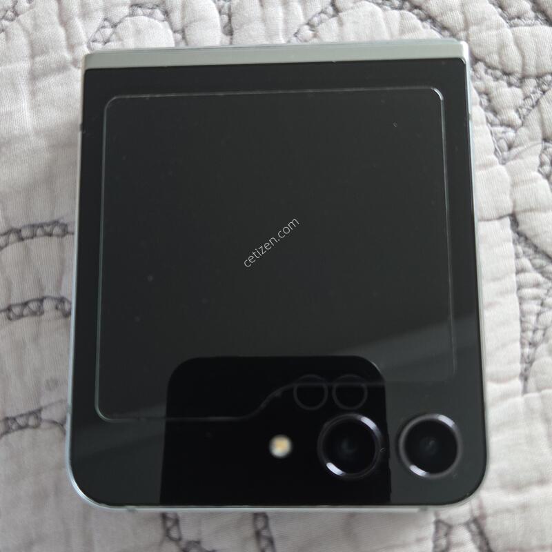 Z�ø�5 256GB