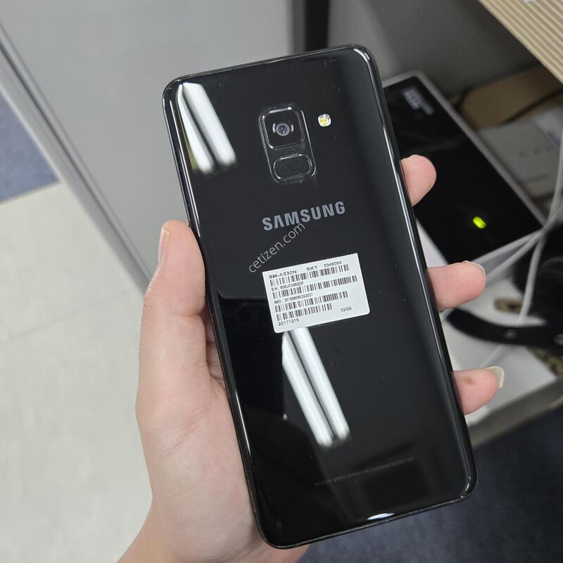 ������ A8 2018 ���� 32GB �ܰ� S��
