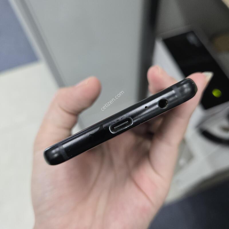 ������ A8 2018 ���� 32GB �ܰ� S��