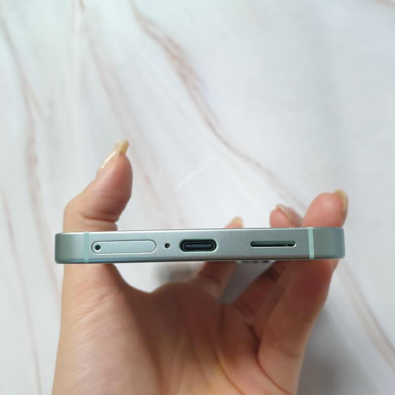 SK ������ S25 5G �׸� 256G A�� �Ǹ��մϴ�