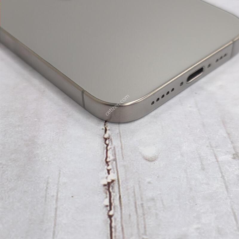 15���� 256GB
