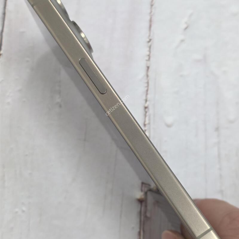 15���� 256GB